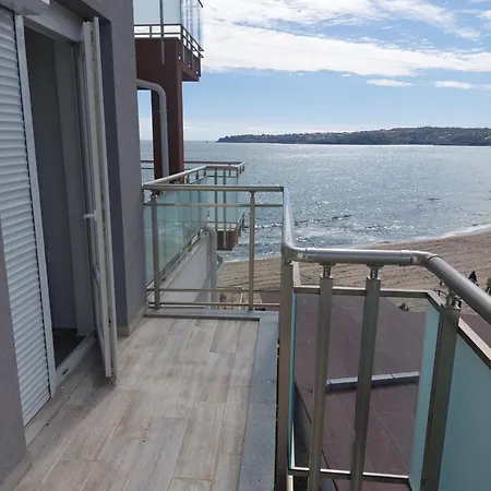 Family Gaia * Szozopol