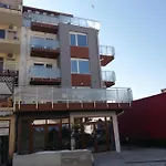 Apartment Family Gaia *