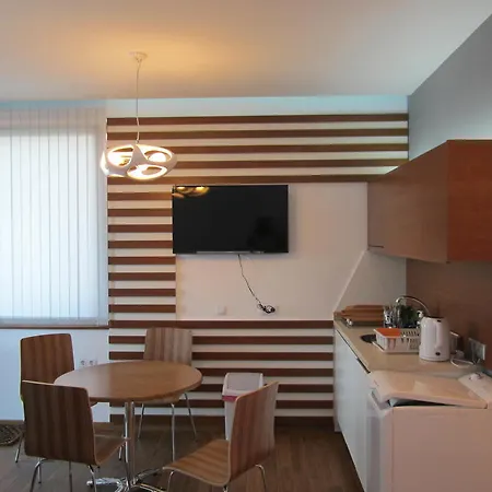 Gaia Apartment *